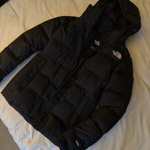 Women’s North Face Puffer 550